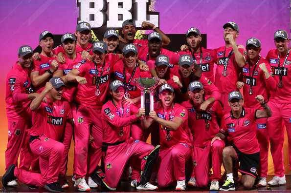 فريق Sydney Sixers المنتصر